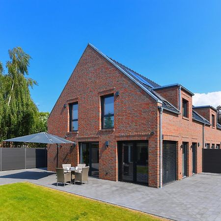 Ferienhaus Friesentraum Esens Exterior photo